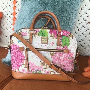 Dooney Bourke Floral Hydrangea Monogramed Domed Zip Satchel Handbag Crossbody